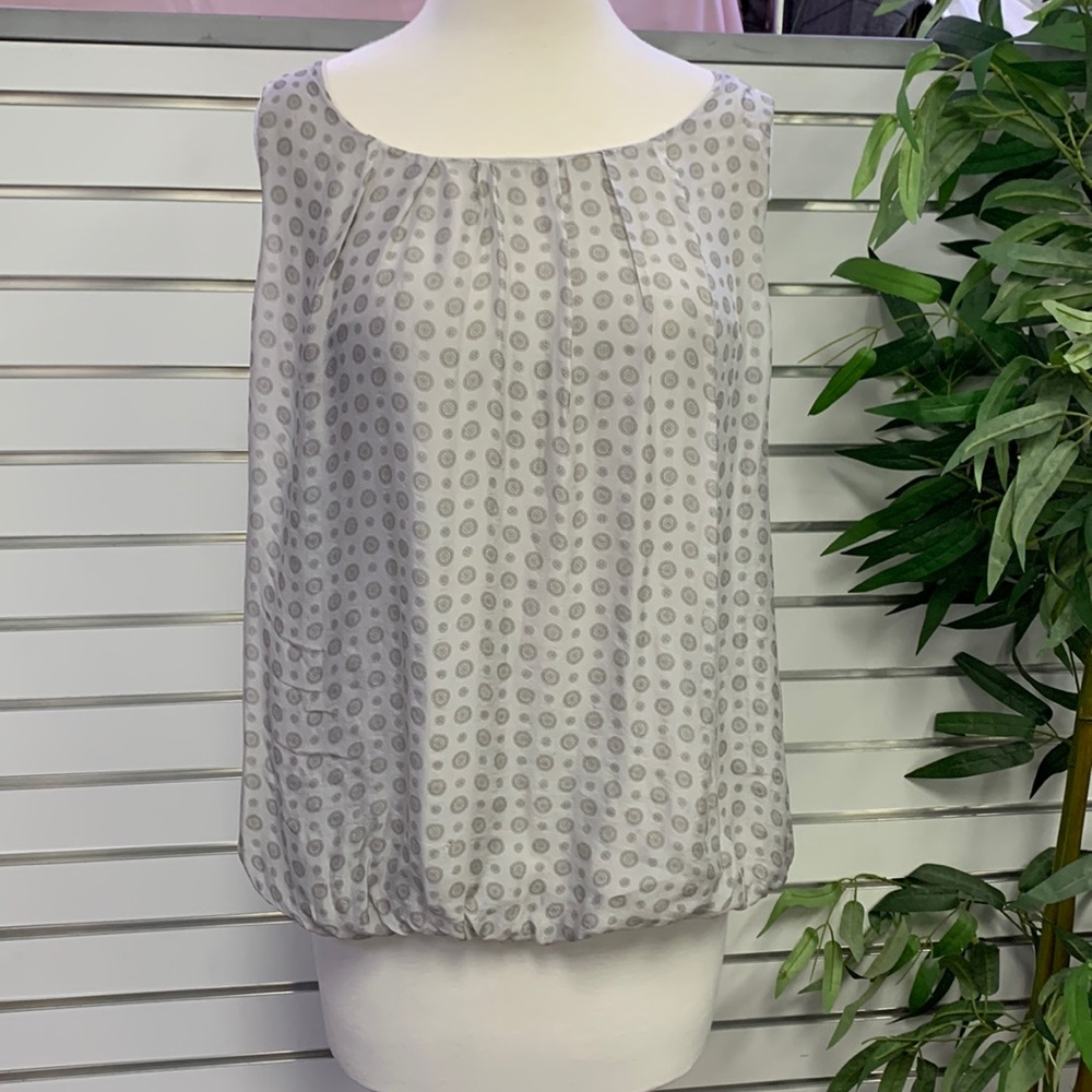 Piazza Roma Gray Sleeveless pull over blouse
